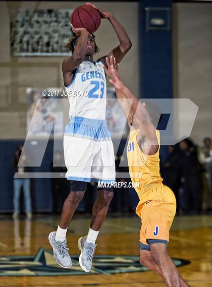 Thumbnail 1 in Lee @ Jemison photogallery.