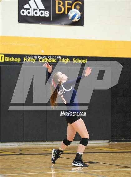 Thumbnail 2 in University Liggett vs. Detroit Cristo Rey (MHSAA Regional Semifinal) photogallery.
