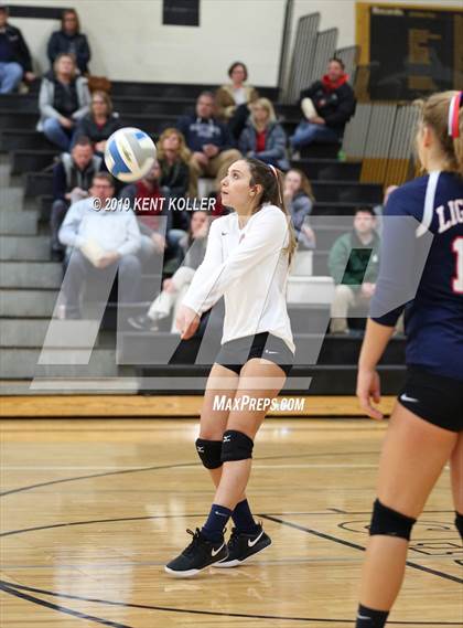 Thumbnail 2 in University Liggett vs. Detroit Cristo Rey (MHSAA Regional Semifinal) photogallery.