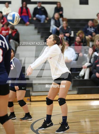 Thumbnail 3 in University Liggett vs. Detroit Cristo Rey (MHSAA Regional Semifinal) photogallery.