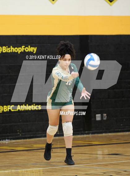 Thumbnail 3 in University Liggett vs. Detroit Cristo Rey (MHSAA Regional Semifinal) photogallery.