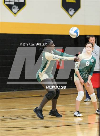 Thumbnail 1 in University Liggett vs. Detroit Cristo Rey (MHSAA Regional Semifinal) photogallery.
