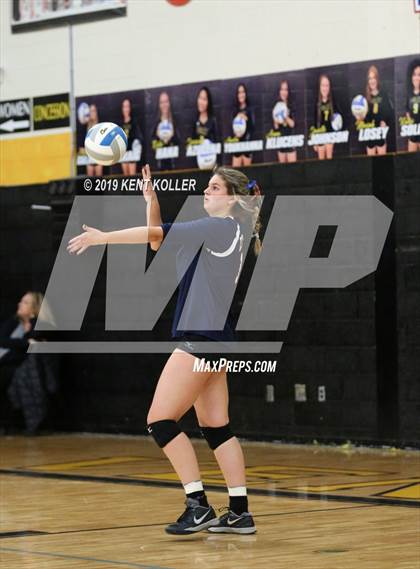 Thumbnail 1 in University Liggett vs. Detroit Cristo Rey (MHSAA Regional Semifinal) photogallery.