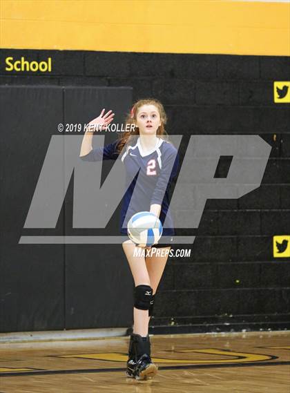 Thumbnail 3 in University Liggett vs. Detroit Cristo Rey (MHSAA Regional Semifinal) photogallery.