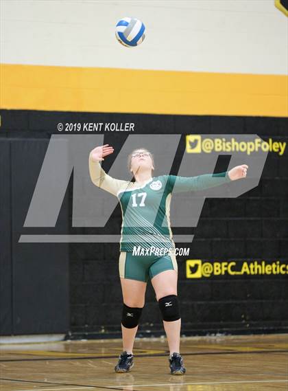 Thumbnail 3 in University Liggett vs. Detroit Cristo Rey (MHSAA Regional Semifinal) photogallery.