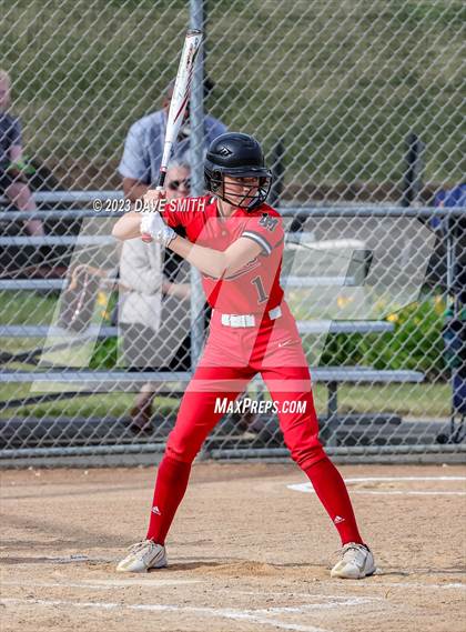 Thumbnail 3 in Linn-Mar @ Iowa City West photogallery.
