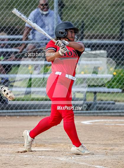Thumbnail 2 in Linn-Mar @ Iowa City West photogallery.
