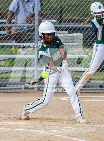 Thumbnail 2 in Linn-Mar @ Iowa City West photogallery.