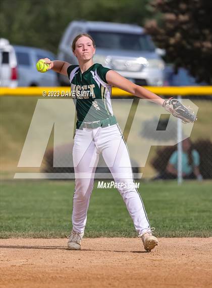 Thumbnail 1 in Linn-Mar @ Iowa City West photogallery.