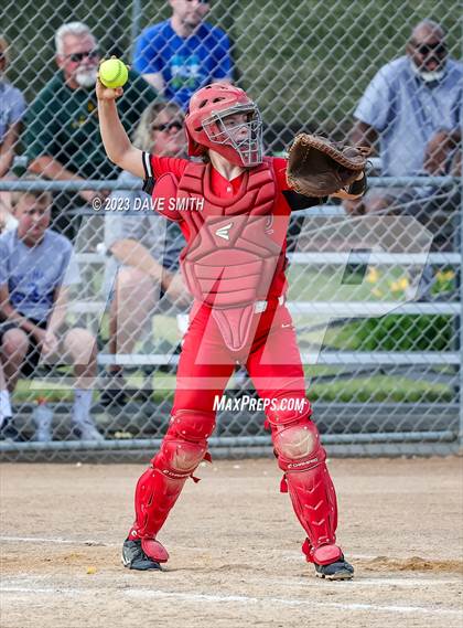 Thumbnail 3 in Linn-Mar @ Iowa City West photogallery.