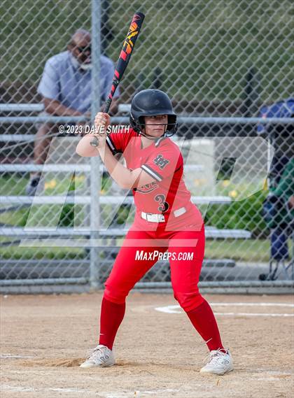 Thumbnail 2 in Linn-Mar @ Iowa City West photogallery.