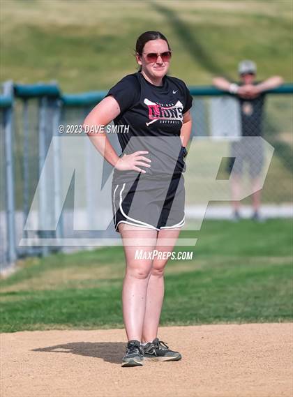 Thumbnail 2 in Linn-Mar @ Iowa City West photogallery.