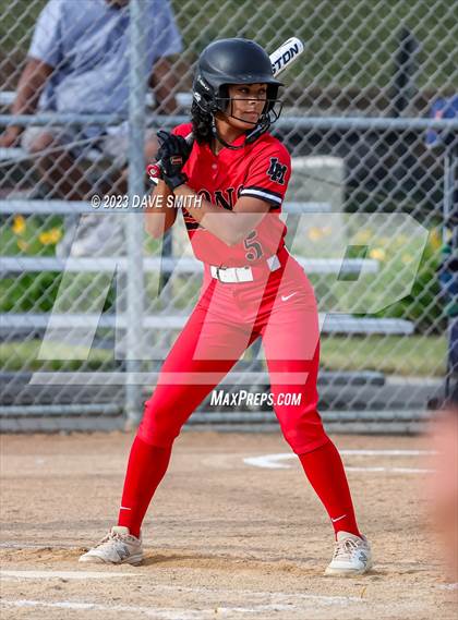Thumbnail 2 in Linn-Mar @ Iowa City West photogallery.