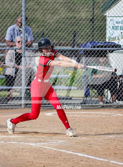 Thumbnail 3 in Linn-Mar @ Iowa City West photogallery.