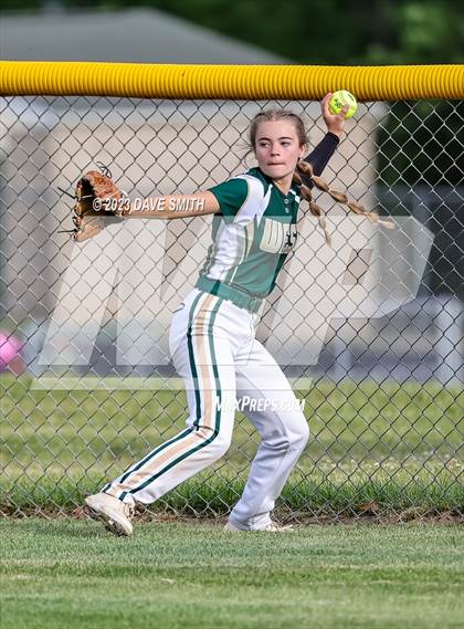 Thumbnail 3 in Linn-Mar @ Iowa City West photogallery.
