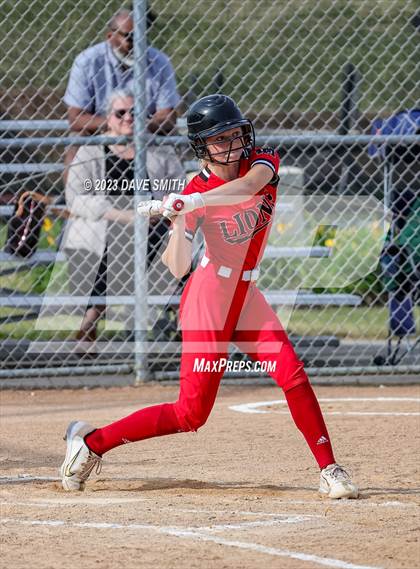 Thumbnail 1 in Linn-Mar @ Iowa City West photogallery.