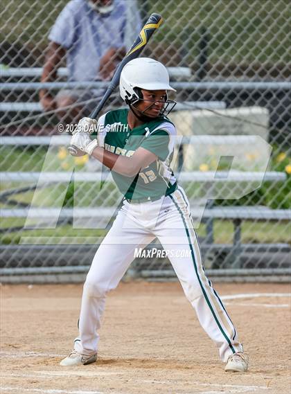 Thumbnail 1 in Linn-Mar @ Iowa City West photogallery.