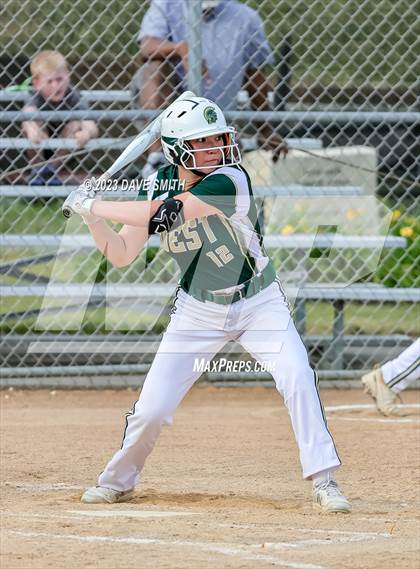 Thumbnail 1 in Linn-Mar @ Iowa City West photogallery.