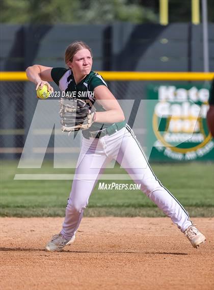 Thumbnail 2 in Linn-Mar @ Iowa City West photogallery.