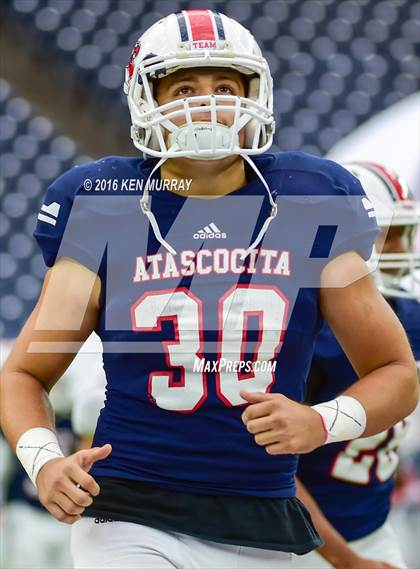 Thumbnail 3 in Atascocita vs Pearland (UIL 6A Reion III Bi-District) photogallery.