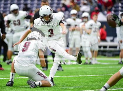 Thumbnail 3 in Atascocita vs Pearland (UIL 6A Reion III Bi-District) photogallery.