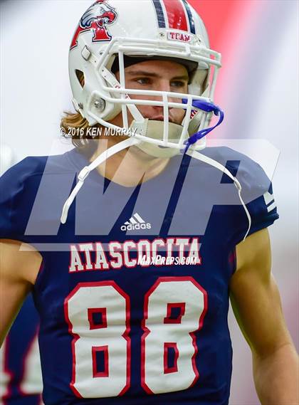Thumbnail 2 in Atascocita vs Pearland (UIL 6A Reion III Bi-District) photogallery.