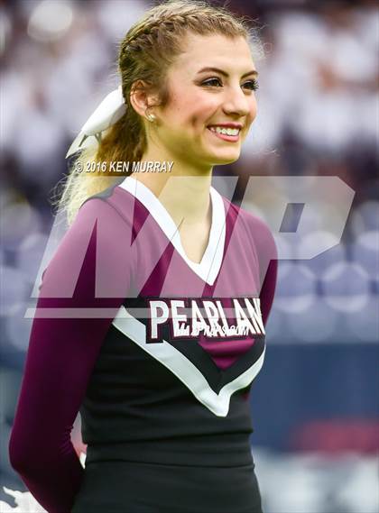 Thumbnail 3 in Atascocita vs Pearland (UIL 6A Reion III Bi-District) photogallery.