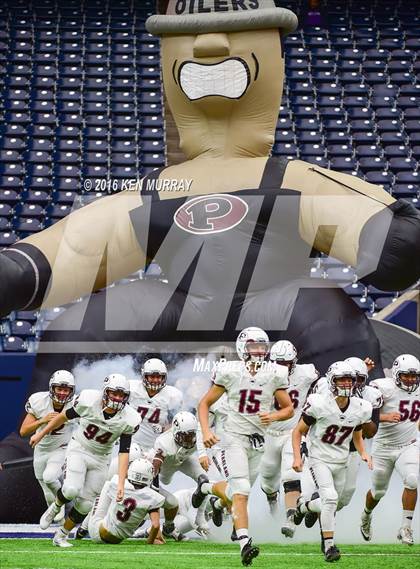 Thumbnail 2 in Atascocita vs Pearland (UIL 6A Reion III Bi-District) photogallery.