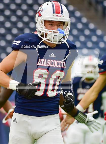 Thumbnail 1 in Atascocita vs Pearland (UIL 6A Reion III Bi-District) photogallery.