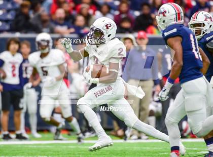 Thumbnail 3 in Atascocita vs Pearland (UIL 6A Reion III Bi-District) photogallery.