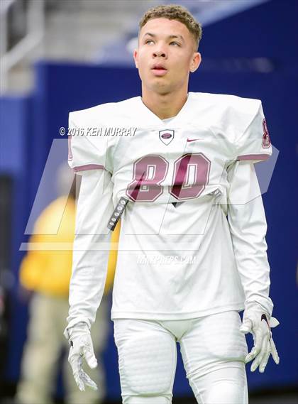 Thumbnail 3 in Atascocita vs Pearland (UIL 6A Reion III Bi-District) photogallery.