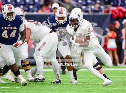 Thumbnail 2 in Atascocita vs Pearland (UIL 6A Reion III Bi-District) photogallery.