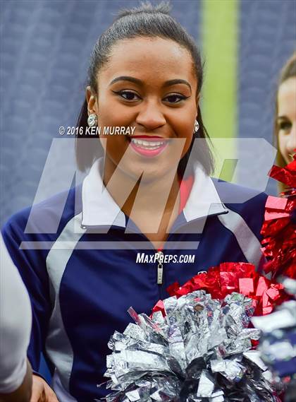 Thumbnail 1 in Atascocita vs Pearland (UIL 6A Reion III Bi-District) photogallery.