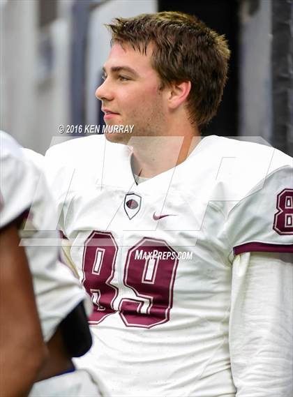 Thumbnail 2 in Atascocita vs Pearland (UIL 6A Reion III Bi-District) photogallery.