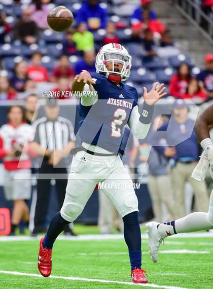 Thumbnail 1 in Atascocita vs Pearland (UIL 6A Reion III Bi-District) photogallery.