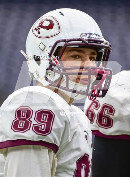 Thumbnail 1 in Atascocita vs Pearland (UIL 6A Reion III Bi-District) photogallery.