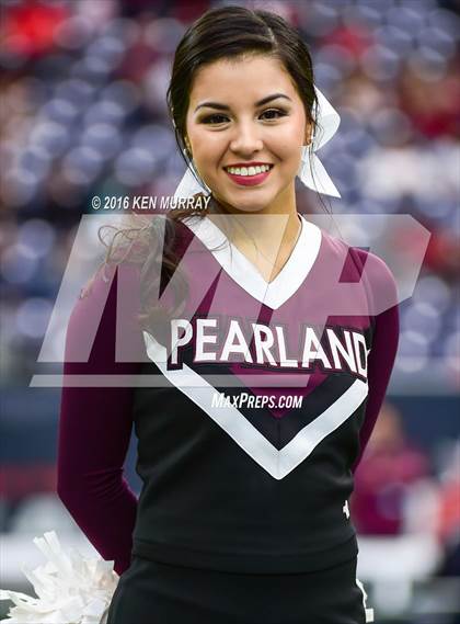 Thumbnail 2 in Atascocita vs Pearland (UIL 6A Reion III Bi-District) photogallery.