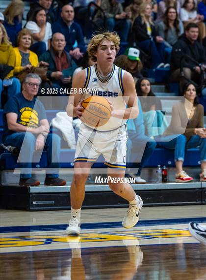 Thumbnail 2 in Maple Mountain @ Orem (UHSAA 5A 2nd Round) photogallery.