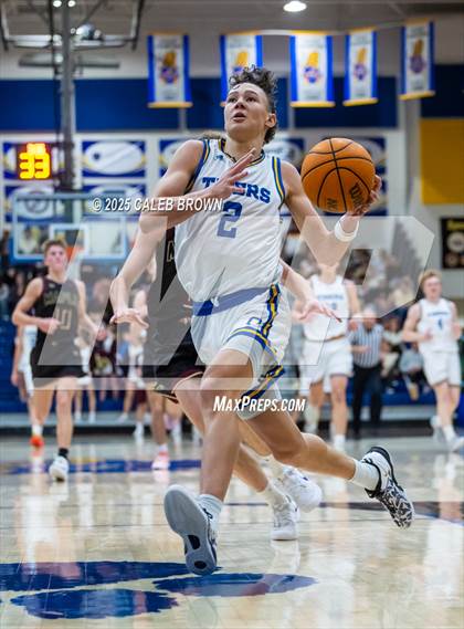 Thumbnail 2 in Maple Mountain @ Orem (UHSAA 5A 2nd Round) photogallery.