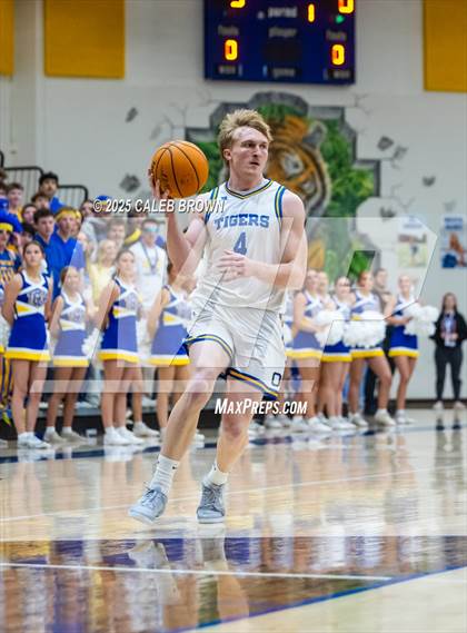 Thumbnail 3 in Maple Mountain @ Orem (UHSAA 5A 2nd Round) photogallery.