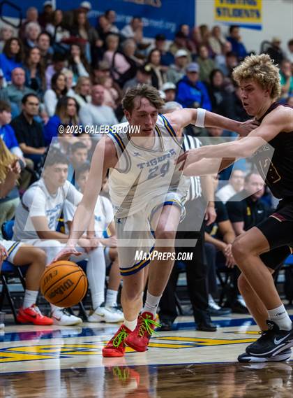 Thumbnail 2 in Maple Mountain @ Orem (UHSAA 5A 2nd Round) photogallery.