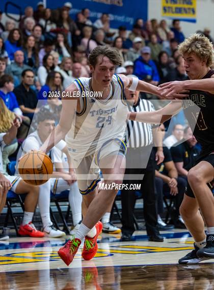 Thumbnail 3 in Maple Mountain @ Orem (UHSAA 5A 2nd Round) photogallery.