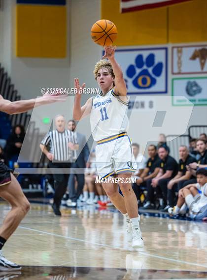 Thumbnail 3 in Maple Mountain @ Orem (UHSAA 5A 2nd Round) photogallery.