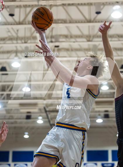 Thumbnail 2 in Maple Mountain @ Orem (UHSAA 5A 2nd Round) photogallery.