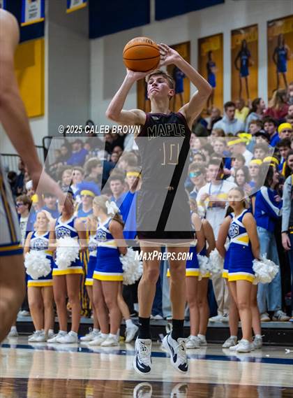 Thumbnail 3 in Maple Mountain @ Orem (UHSAA 5A 2nd Round) photogallery.
