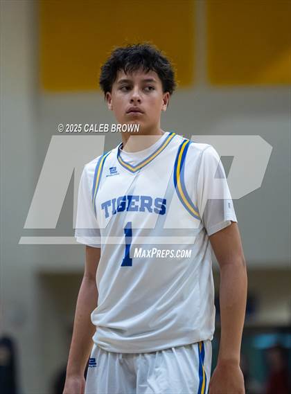 Thumbnail 2 in Maple Mountain @ Orem (UHSAA 5A 2nd Round) photogallery.