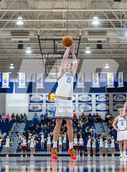 Thumbnail 3 in Maple Mountain @ Orem (UHSAA 5A 2nd Round) photogallery.