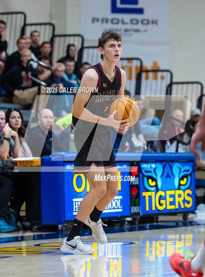 Thumbnail 3 in Maple Mountain @ Orem (UHSAA 5A 2nd Round) photogallery.