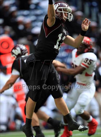 Thumbnail 3 in Cedar Hill vs. Wylie (Texas 5A D2 Quarterfinal) photogallery.