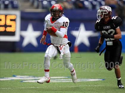 Thumbnail 3 in Cedar Hill vs. Wylie (Texas 5A D2 Quarterfinal) photogallery.